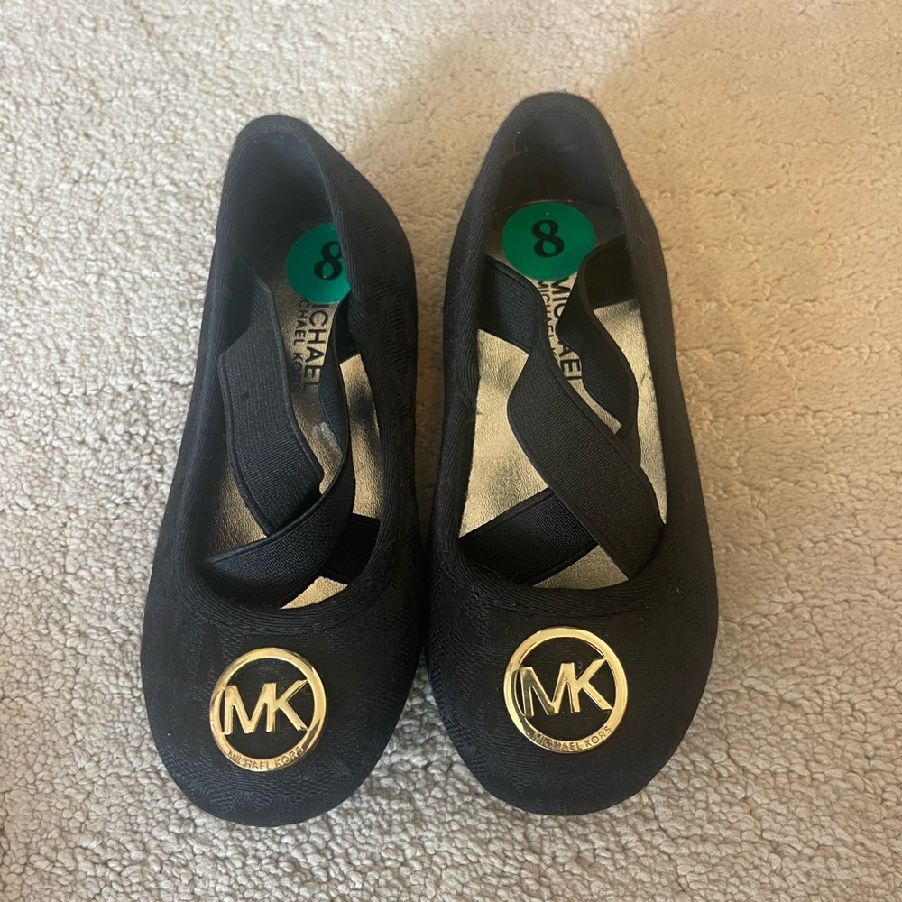 Toddler girl Michael Kors Dress shoes size 8